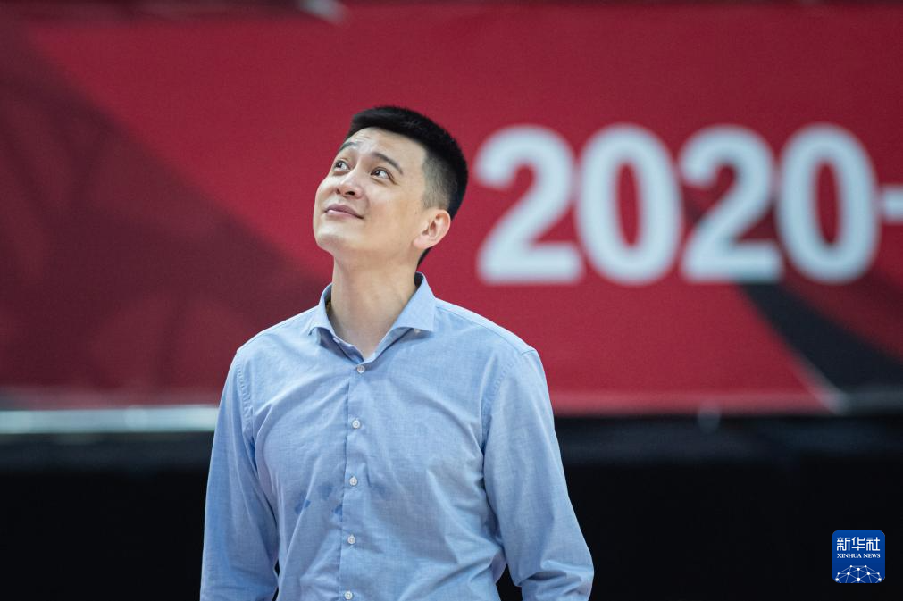 bti体育官方网站-当战术无法填补阵容的裂缝，冠军教头杨鸣最终请辞